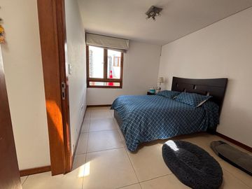 VENDO CASA - 3 DORMITORIOS - CUMBAYA TANDA - SALA DE ESTAR