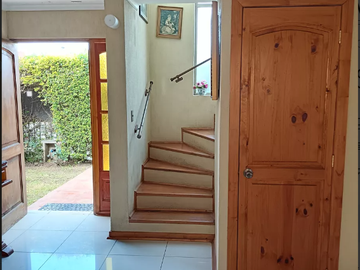 Casa en Venta en Los Naranjos esquina los Cerezos