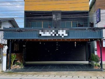 3 Bedroom Whole Building for sale in Pa Daet, Chiang Mai