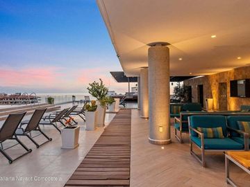 Departamento moderno en Zona Romántica a 1 cuadra de la playa