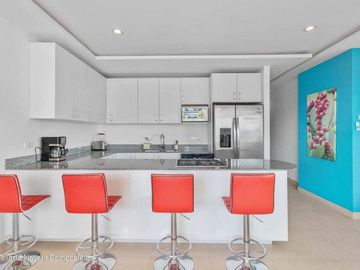 Departamento moderno en Zona Romántica a 1 cuadra de la playa