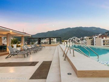 Departamento moderno en Zona Romántica a 1 cuadra de la playa