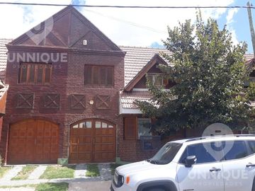 Casa en  Barrio Santa Genoveva