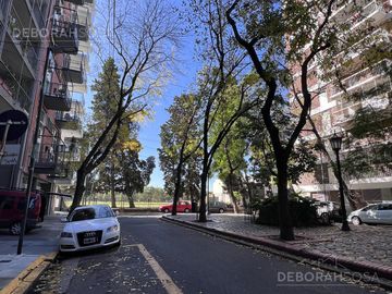 Departamento 3 amb con patio en venta. Vista a la cancha de Polo - Las Cañitas