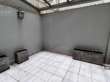 Departamento 3 amb con patio en venta. Vista a la cancha de Polo - Las Cañitas