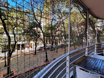 Departamento 3 amb con patio en venta. Vista a la cancha de Polo - Las Cañitas