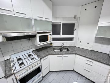 Departamento 3 amb con patio en venta. Vista a la cancha de Polo - Las Cañitas