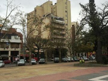 DEPARTAMENTO 4 DORMITORIOS VENTA - GENERAL PAZ