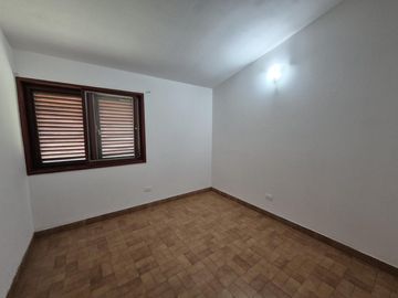 Casa de 3 Dormitorios - B° Los Morteritos - Anisacate