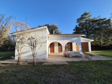 Casa de 3 Dormitorios - B° Los Morteritos - Anisacate