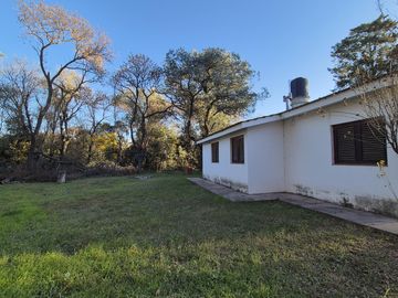 Casa de 3 Dormitorios - B° Los Morteritos - Anisacate