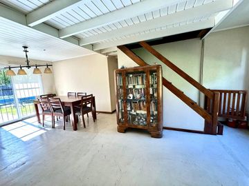 Casa en Barrio Parque Leloir