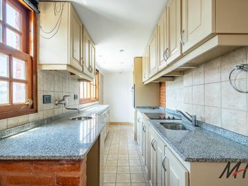 PISO PENTHOUSE CON TERRAZA PROPIA, NO HAY OTRO IGUAL