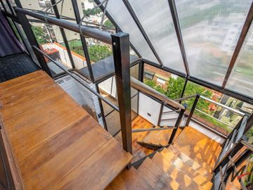 PISO PENTHOUSE CON TERRAZA PROPIA, NO HAY OTRO IGUAL