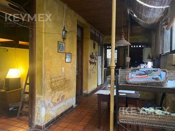 Casa en venta a refaccionar. San Fernando centro, 4 ambientes con jardin APTO CREDITO