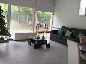 Casa - Funes