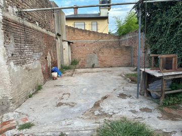 Casa en venta - 3 Dormitorios 2 Baños - Cochera - 440Mts2 - Balcarce