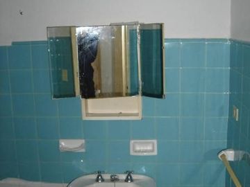 DEPARTAMENTO DE PASILLO EN VENTA CON PATIO