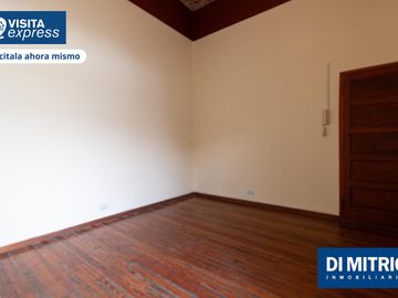 ¡Disfrutá de un PH único con terraza propia en el corazón de Caballito! Visitalo Express HOY mismo!