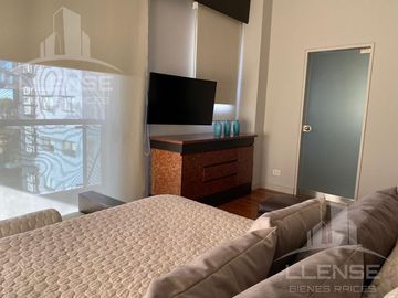 Piso 4 ambientes de categoría amoblado con 2 cocheras en venta - Quilmes centro