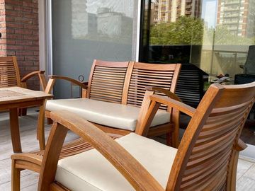 Piso 4 ambientes de categoría amoblado con 2 cocheras en venta - Quilmes centro