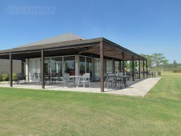 Casa  En Venta - El Canton - Norte - A la Laguna