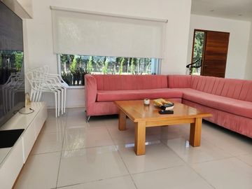 Casa en venta - 3 Dormitorios 1 Baño - 900mts2 - Ezeiza