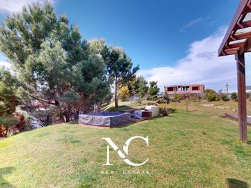 Casa en venta en Costa Esmeralda con cochera