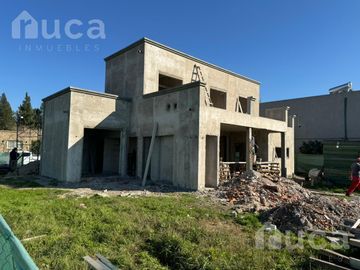 Casa a estrenar en San Matias a la laguna