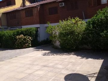 Departamento en Venta, La Rioja entre Hernández y Gutiérrez, San Bernardo del Tuyú