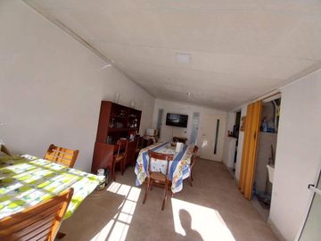 Casa en  venta 3D. en Pje Lujones 1ra cuadra. alt Av Mate de Luna 4000