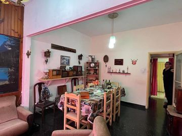 Casa - Claypole