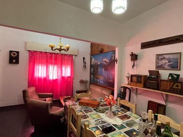 Casa - Claypole