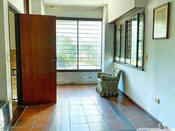 Casa Quinta 5 amb  con pileta y parque a minutos de la estacion de Moreno.