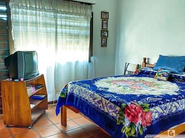 Casa Quinta 5 amb  con pileta y parque a minutos de la estacion de Moreno.