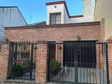 Amplia casa en Boulogne