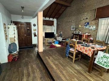 Amplia casa en Boulogne