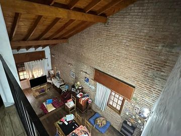 Amplia casa en Boulogne