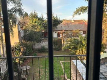 Amplia casa en Boulogne
