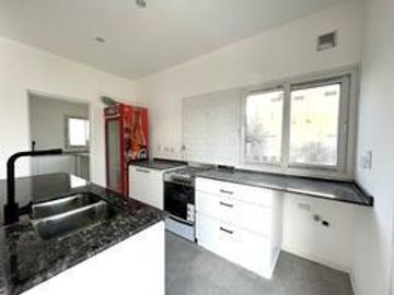 Casa en  Casa a la LAGUNA Venta 3 dorm - Pileta - Barrio San Sebastian Area 10 - PILAR