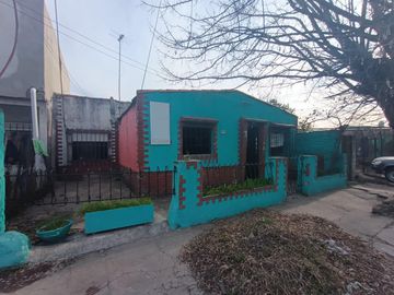 Casa en venta divisible en Virrey del Pino