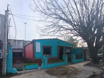 Casa en venta divisible en Virrey del Pino
