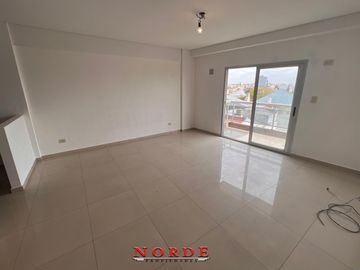 VENTA • MATADEROS • DEPARTAMENTO • 2 AMBIENTES • BALCÓN