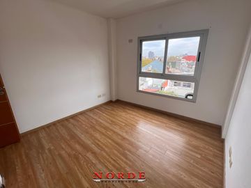 VENTA • MATADEROS • DEPARTAMENTO • 2 AMBIENTES • BALCÓN