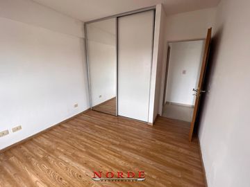 VENTA • MATADEROS • DEPARTAMENTO • 2 AMBIENTES • BALCÓN
