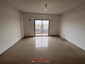 VENTA • MATADEROS • DEPARTAMENTO • 2 AMBIENTES • BALCÓN