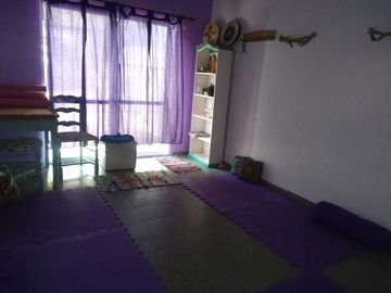 Casa en venta - 3 Dormitorios 2 Baños - Cochera - 225Mts2 - Berazategui