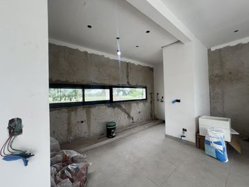 Casa en  Casa Venta 3 dorm 5 Amb con Pileta - Santa Emilia, Pilar del Este - ACEPTA PERMUTA