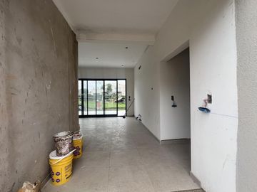 Casa en  Casa Venta 3 dorm 5 Amb con Pileta - Santa Emilia, Pilar del Este - ACEPTA PERMUTA
