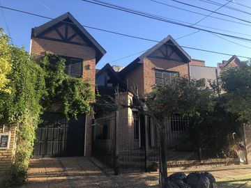 CASA  VENTA CASTELAR